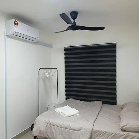 Iman Homestay @ Puncak Alam Bandar Puncak Alam Exterior photo
